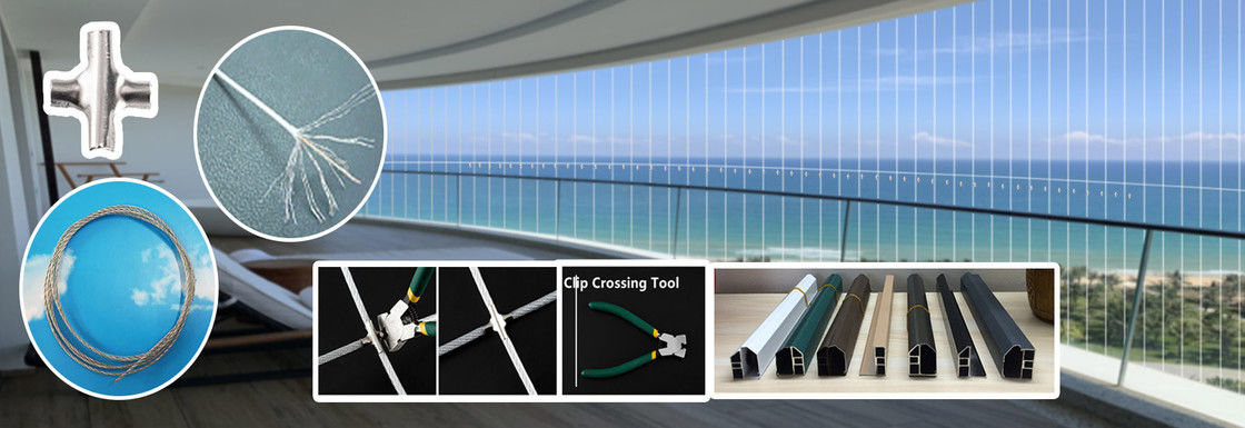 バルコニーの安全グリル