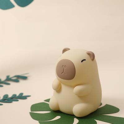 新着品 7色 シリコン カピバラ ナイトランプ 誕生日 プレゼント ナイトライト