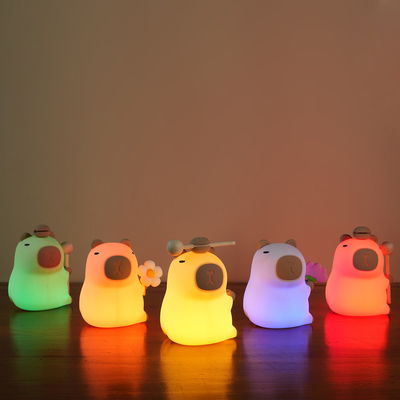 モダンデザイン シリコン カピバラ ナイトランプ ポータブル USB 充電可能 LED 光源 タッチコントロール 動物ランプ 寝室用