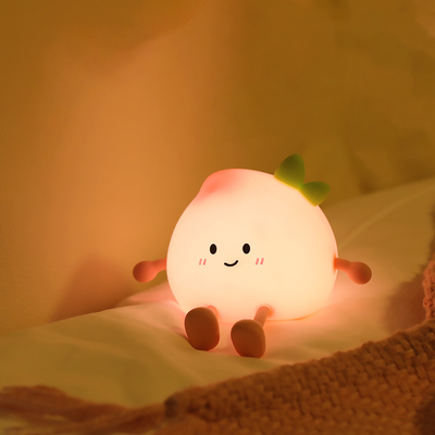 2024 新品 クリエイティブ 桃の形 夜灯 柔らかい シリコン 7色 眼科 変色 夜灯 子供 プレゼント デスクランプ