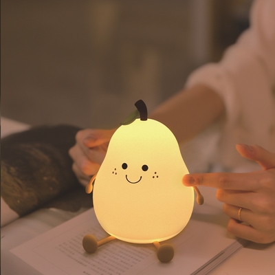 LED梨果物 シリコン ナイトライト 7色 暗くタッチ USB 充電可能なアニメ ベッドサイドランプ ベッドルームの装飾 可愛い子供プレゼント