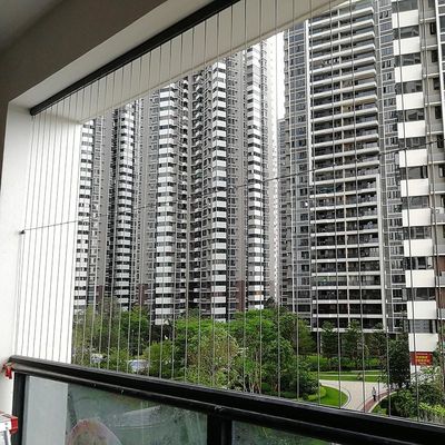 無障壁の自然景色 耐久性 304/316 鋼鉄ワイヤの見えないバルコニーグリル