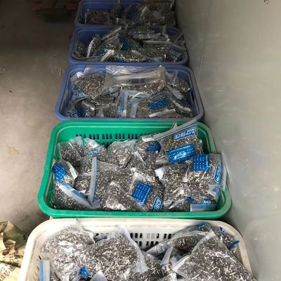 100kg 負荷容量 バルコニー グレー色の目に見えないグリル