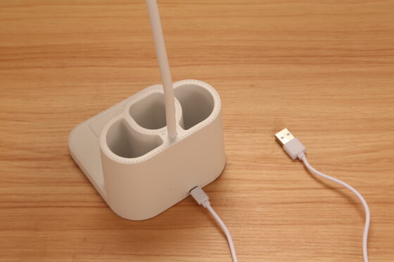 書斎 LED テーブルランプ シングルピース スリーパーライト