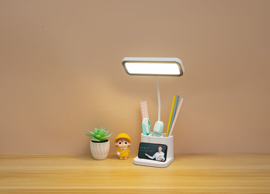 ノルディック LED テーブルランプ USB プラグイン 現代のデザイン 本 ライト 夜間研究 家庭 特別 ギフト デスク ランプ ホース ペンのホルダー