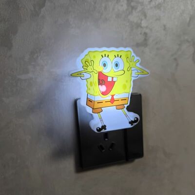 夜灯電圧110-240Vの電源プラグで,複数の設定のために一貫したエネルギー照明を提供します.