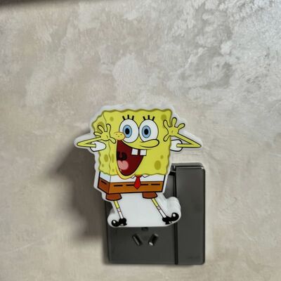 夜灯電圧110-240Vの電源プラグで,複数の設定のために一貫したエネルギー照明を提供します.