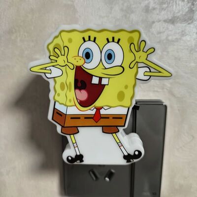 夜灯電圧110-240Vの電源プラグで,複数の設定のために一貫したエネルギー照明を提供します.