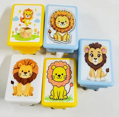 かわいいナイトランプ 壁マウント LED 柔らかい輝く光 寝室に適した 子供の部屋 保育園の装飾