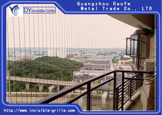 外部の安全アルミニウム プロフィール6mの見えないバルコニーのグリル